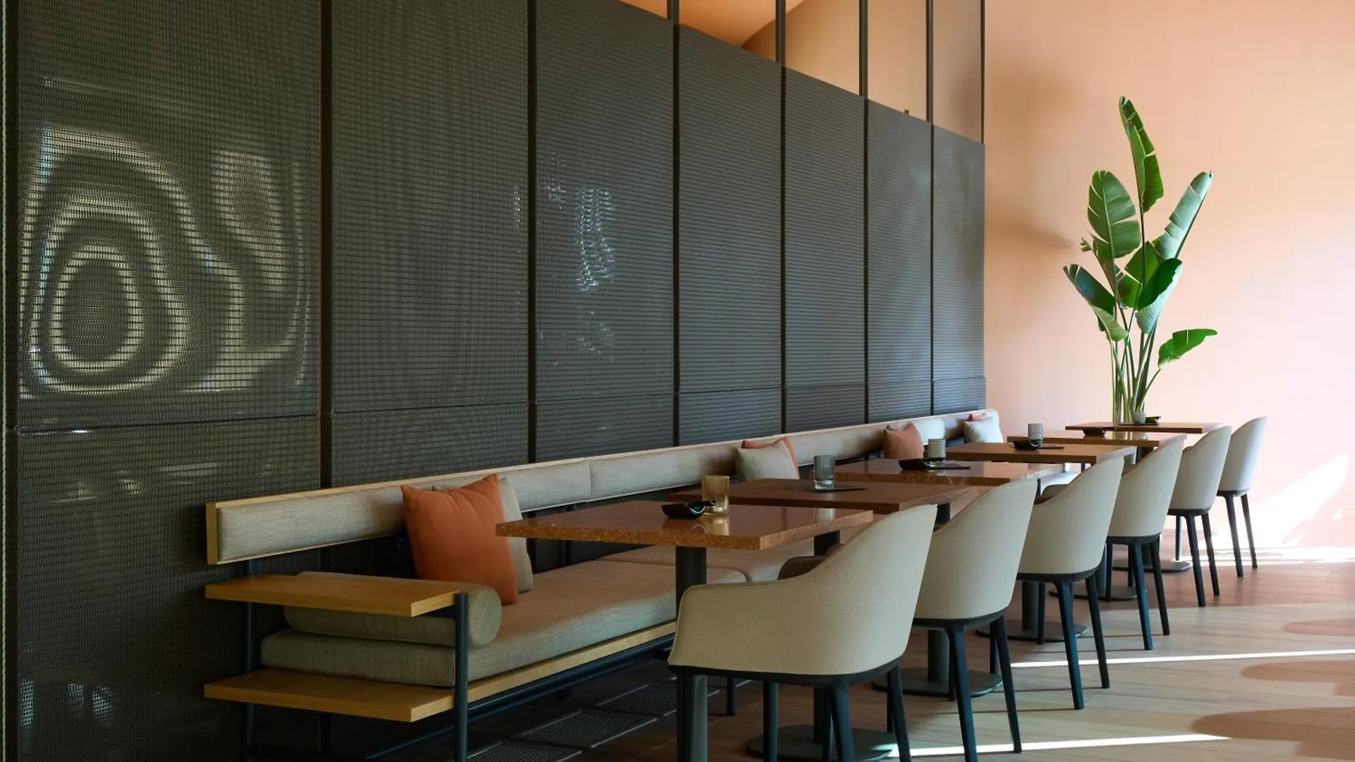 **** Hotel Barcelona Princess Spanien